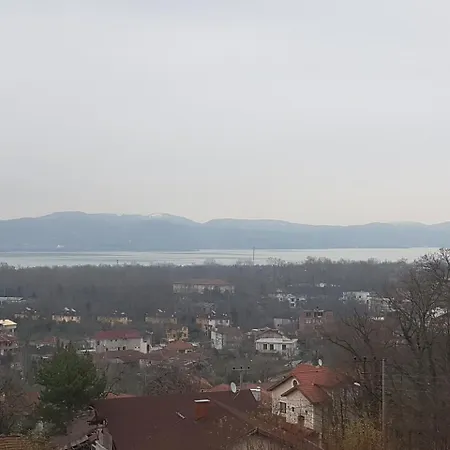 Sapanca Natura Somineli Dag Evi *